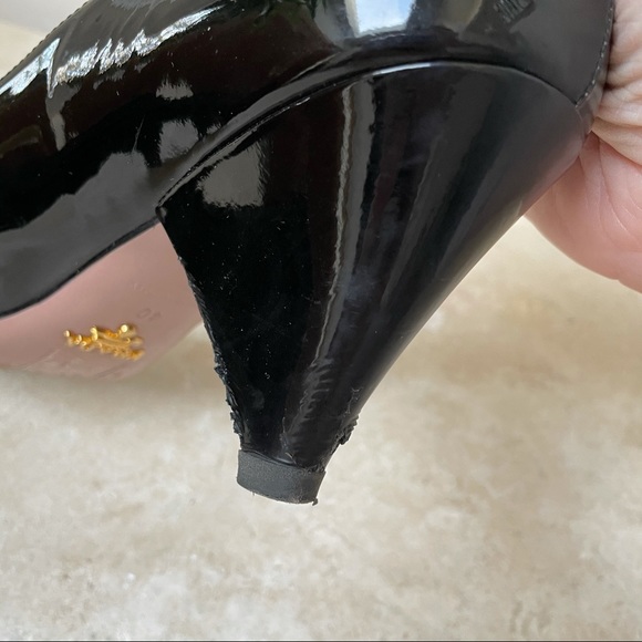 PRADA Black patent leather triangle heels - Picture 10 of 16